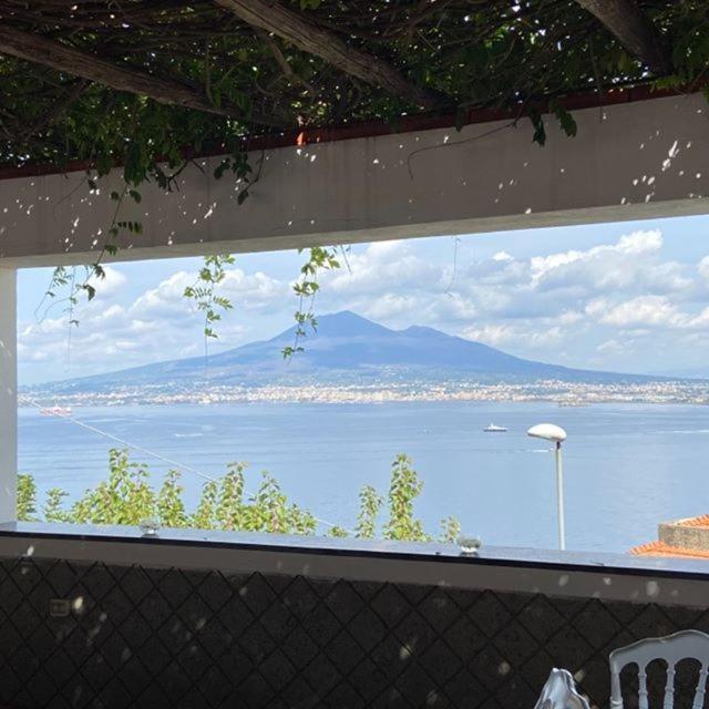 Hotel Elisabetta Castellammare di Stabia Exterior photo