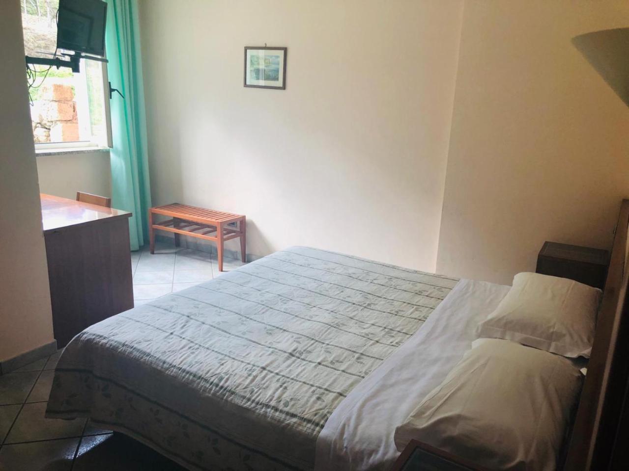Hotel Elisabetta Castellammare di Stabia Exterior photo